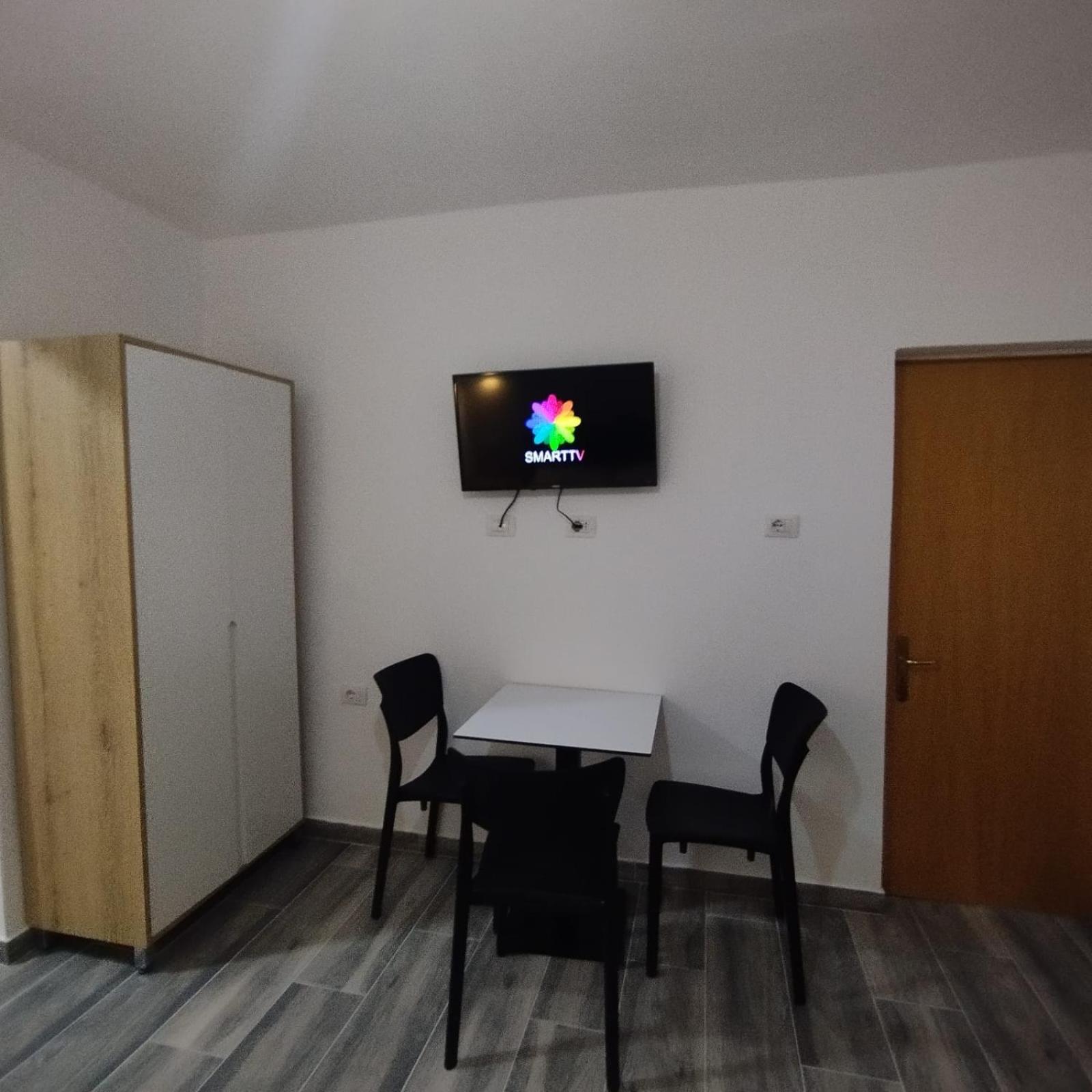 Belka Studios Vlorë Екстериор снимка